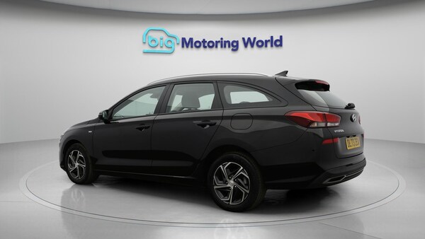 Used Hyundai i30 2023 for sale - 76307056: Photo 6