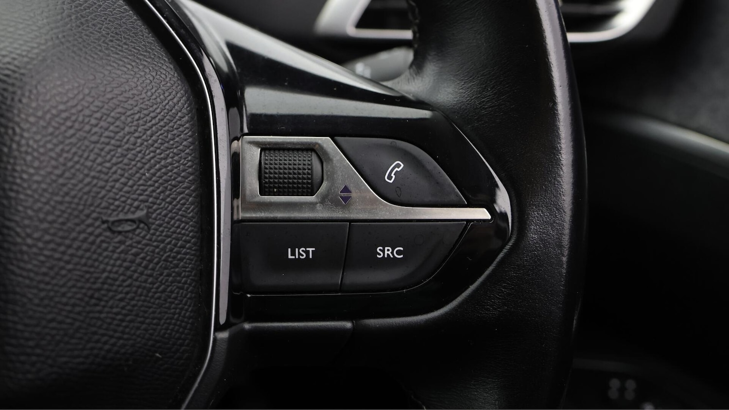 Used Peugeot 5008 2018 for sale - 76499990: Photo 26