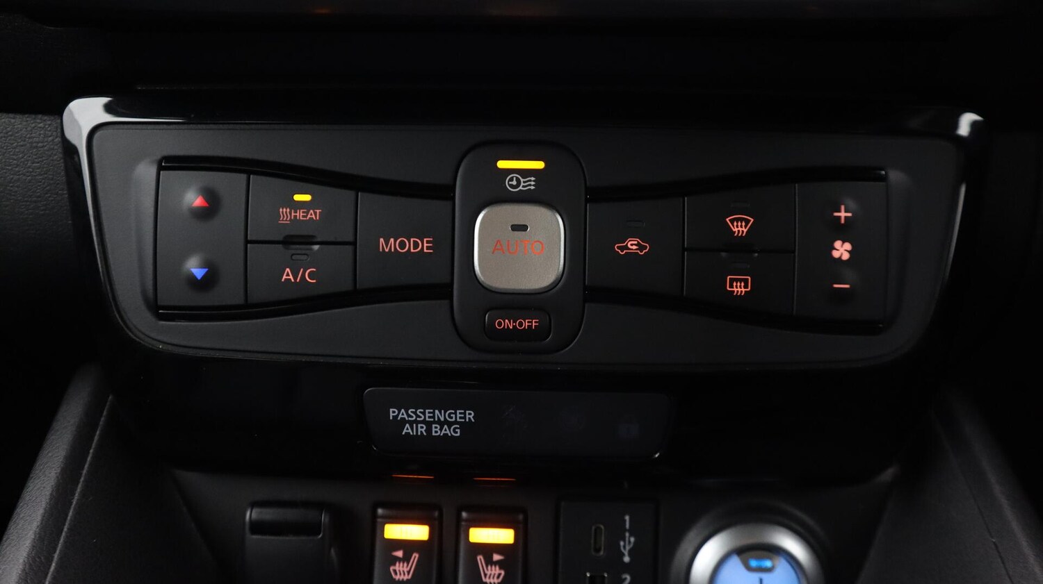 Used Nissan Leaf for sale - 76735126: Photo 13