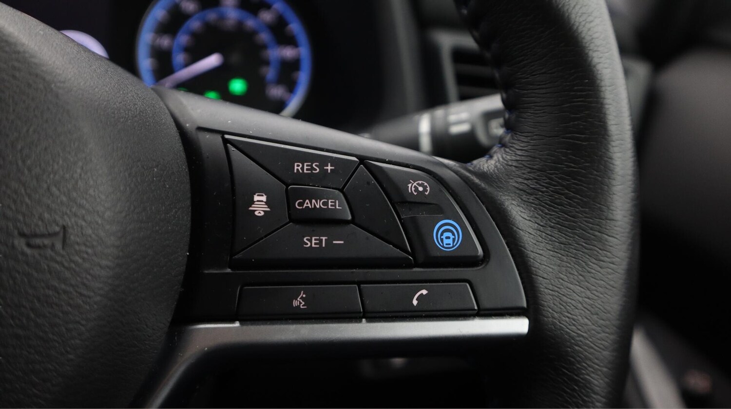 Used Nissan Leaf for sale - 76735126: Photo 24