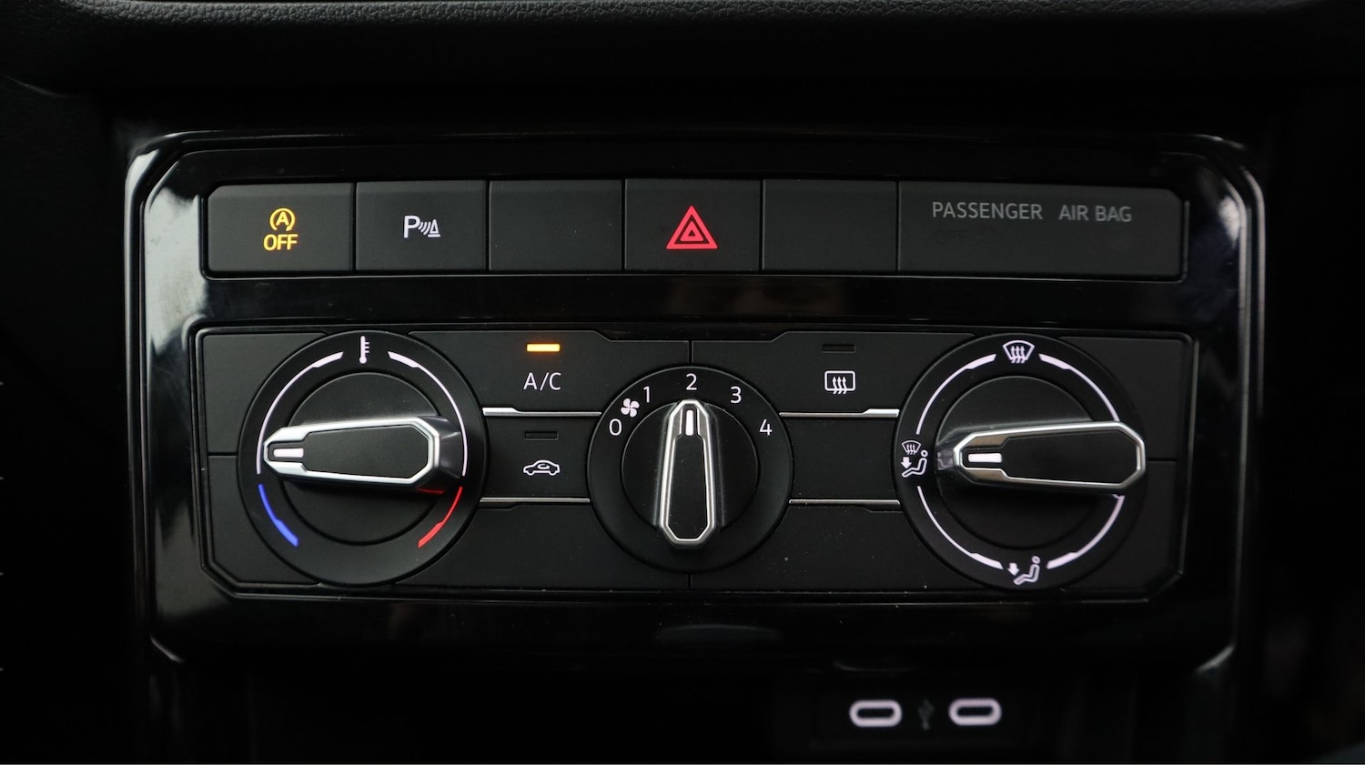 Used Volkswagen T-Cross 2023 for sale - 78045845: Photo 12