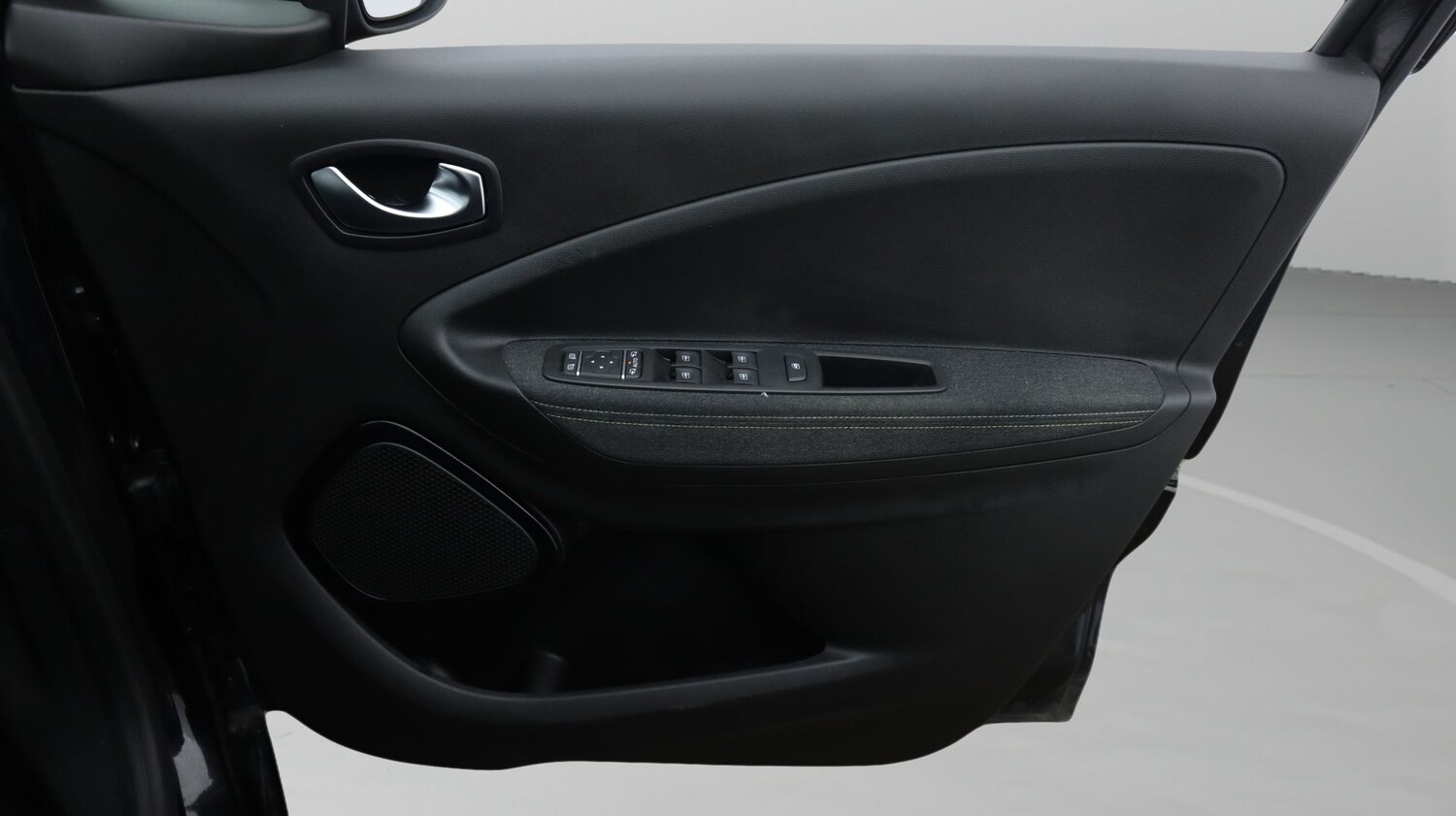 Used Renault Zoe for sale - 77689490: Photo 15