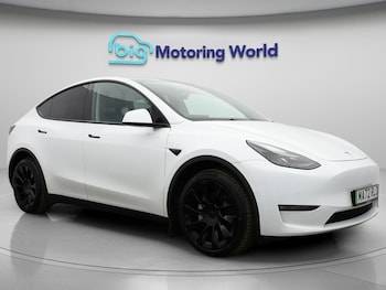 2022 (72) - Long Range AWD 5dr Auto