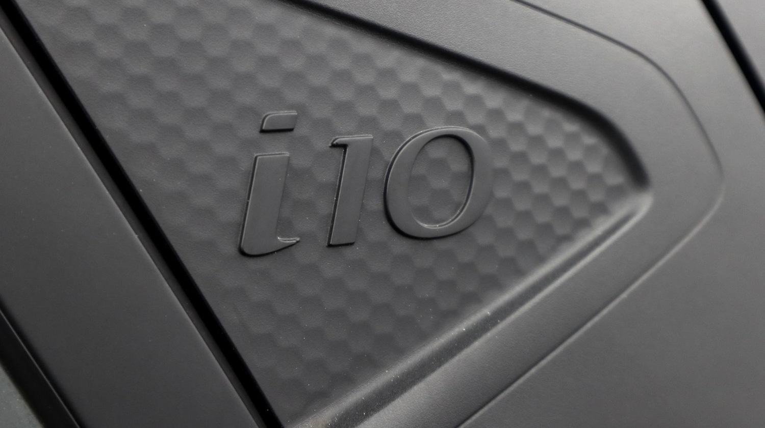 Used Hyundai i10 2023 for sale - 77762894: Photo 23