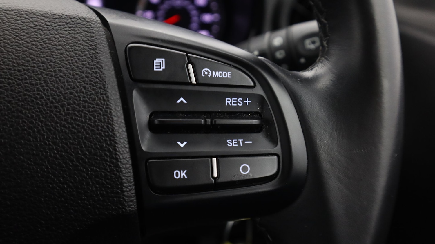 Used Hyundai i10 2023 for sale - 77762894: Photo 24