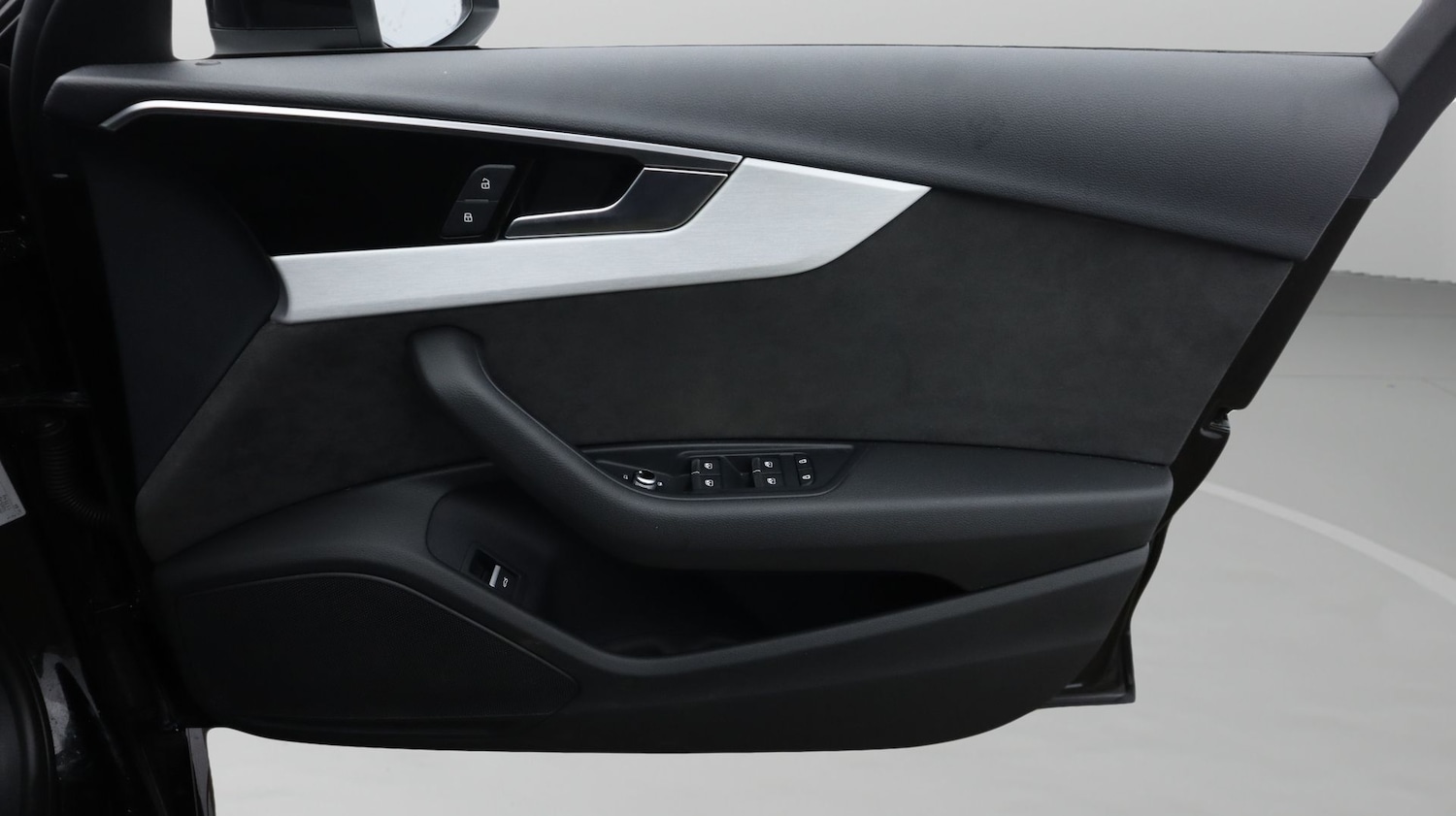 Used Audi A4 2020 for sale - 77669268: Photo 15