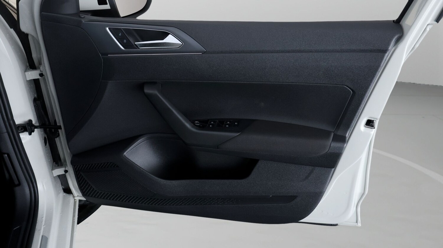 Used Volkswagen Taigo 2024 for sale - 77532189: Photo 14