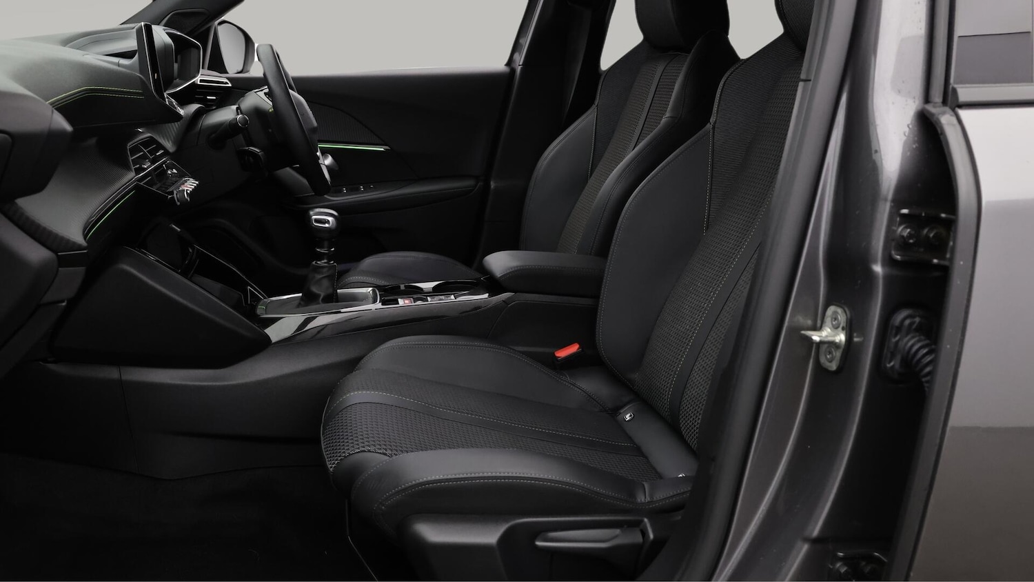 Used Peugeot 2008 2022 for sale - 76336533: Photo 15
