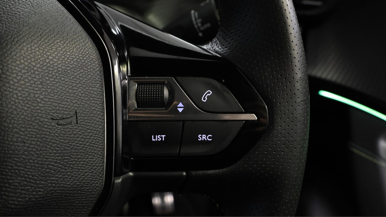 Used Peugeot 2008 2022 for sale - 76336533: Photo 24
