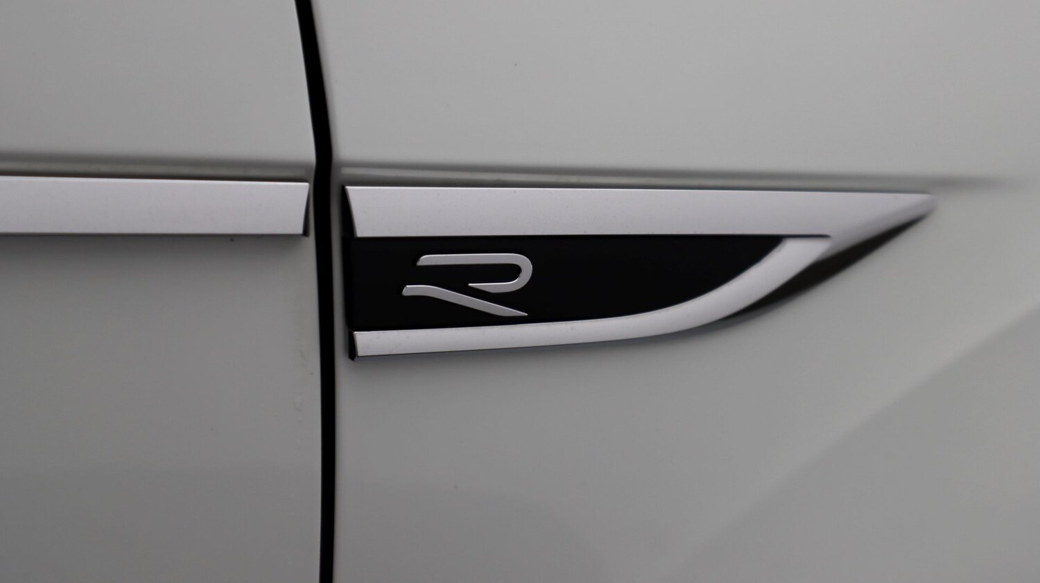 Used Volkswagen T-Roc 2023 for sale - 77204861: Photo 24