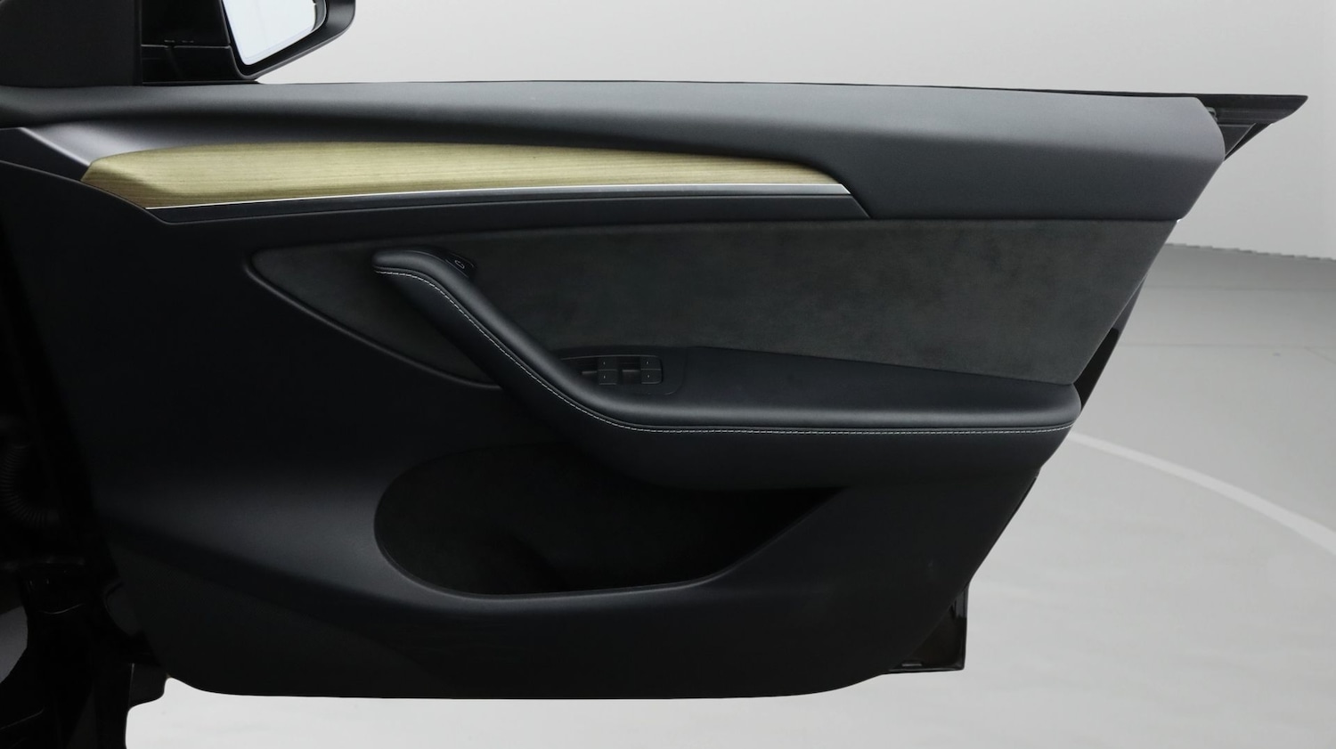 Used Tesla Model Y 2023 for sale - 77241142: Photo 15