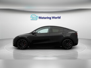 Used Tesla Model Y 2023 for sale - 77241142: Photo