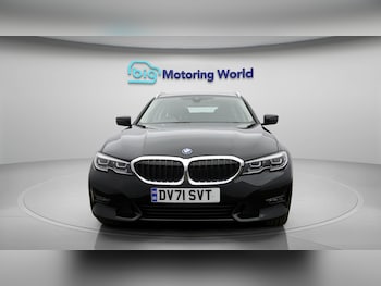 Used BMW 3 Series 2021 for sale - 79240115: Photo