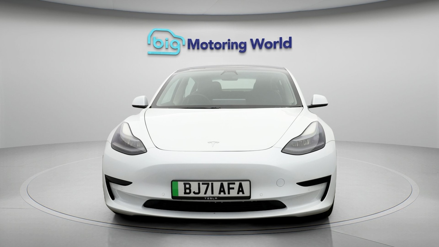 Used Tesla Model 3 2021 for sale - 77616924: Photo 2