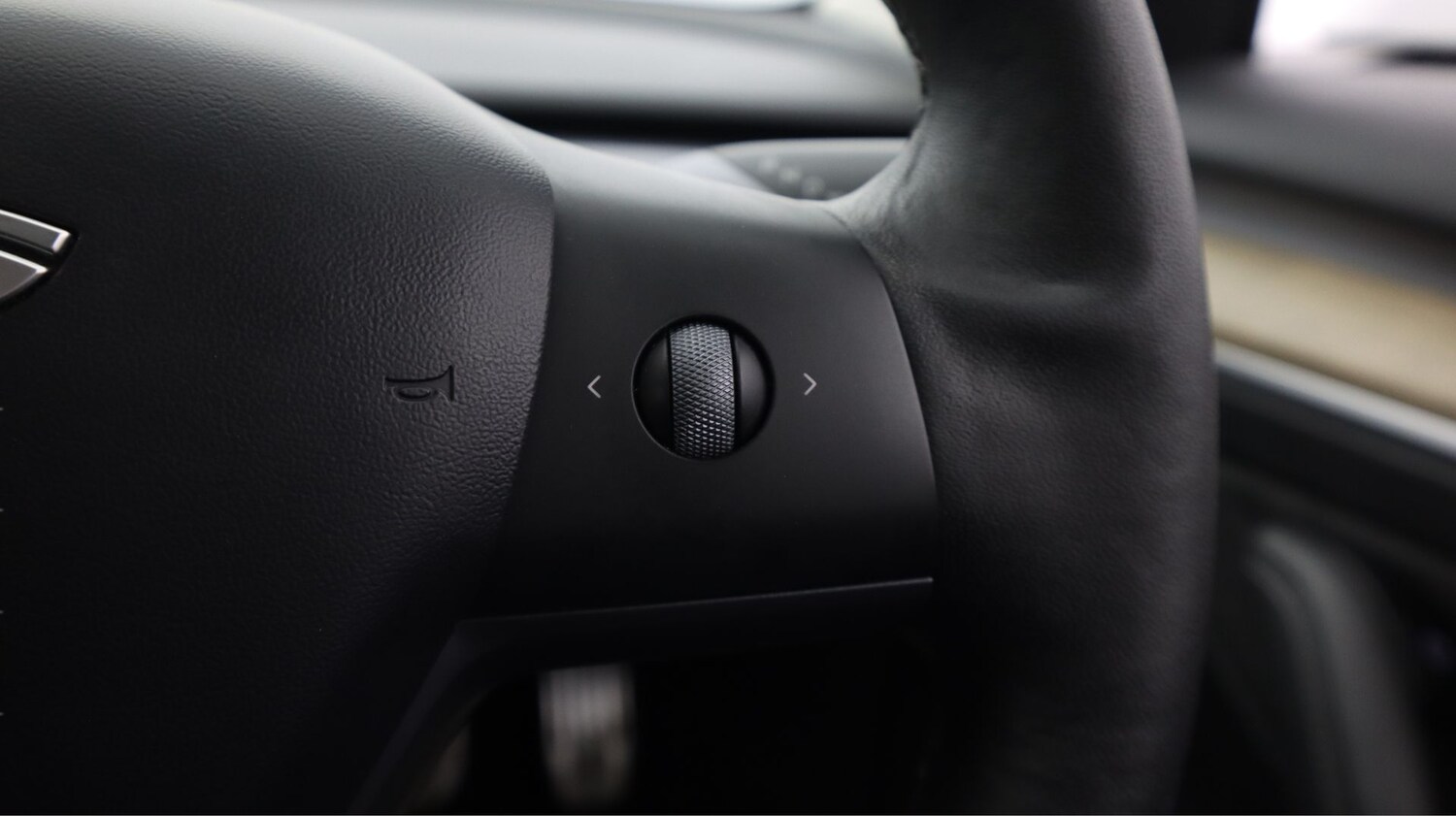 Used Tesla Model 3 2021 for sale - 77616924: Photo 22