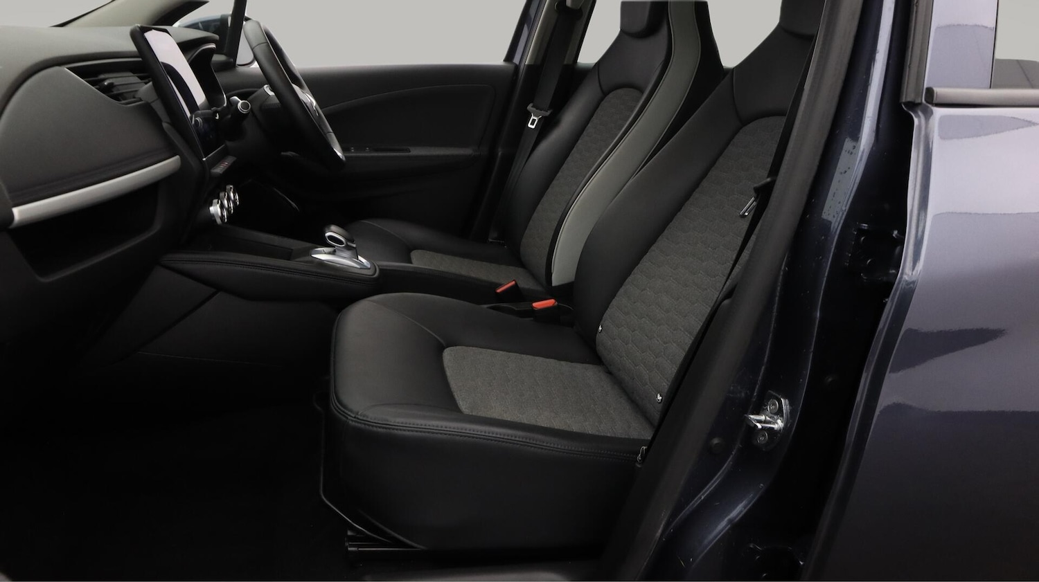 Used Renault Zoe 2022 for sale - 76607987: Photo 15