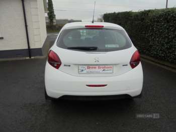 Used Peugeot 208 2016 for sale - 73512112: Photo