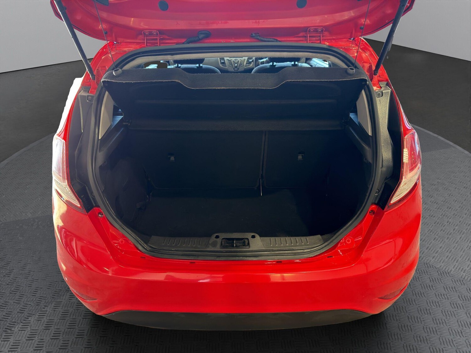 Used Ford Fiesta 2016 for sale - 77799871: Photo 13