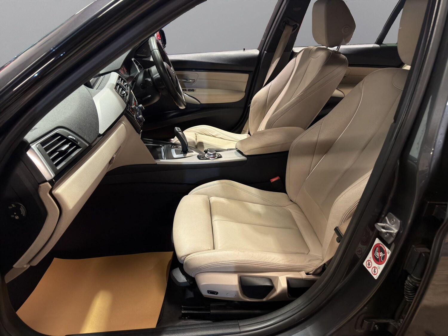 Used BMW 3 Series 2016 for sale - 77764020: Photo 15