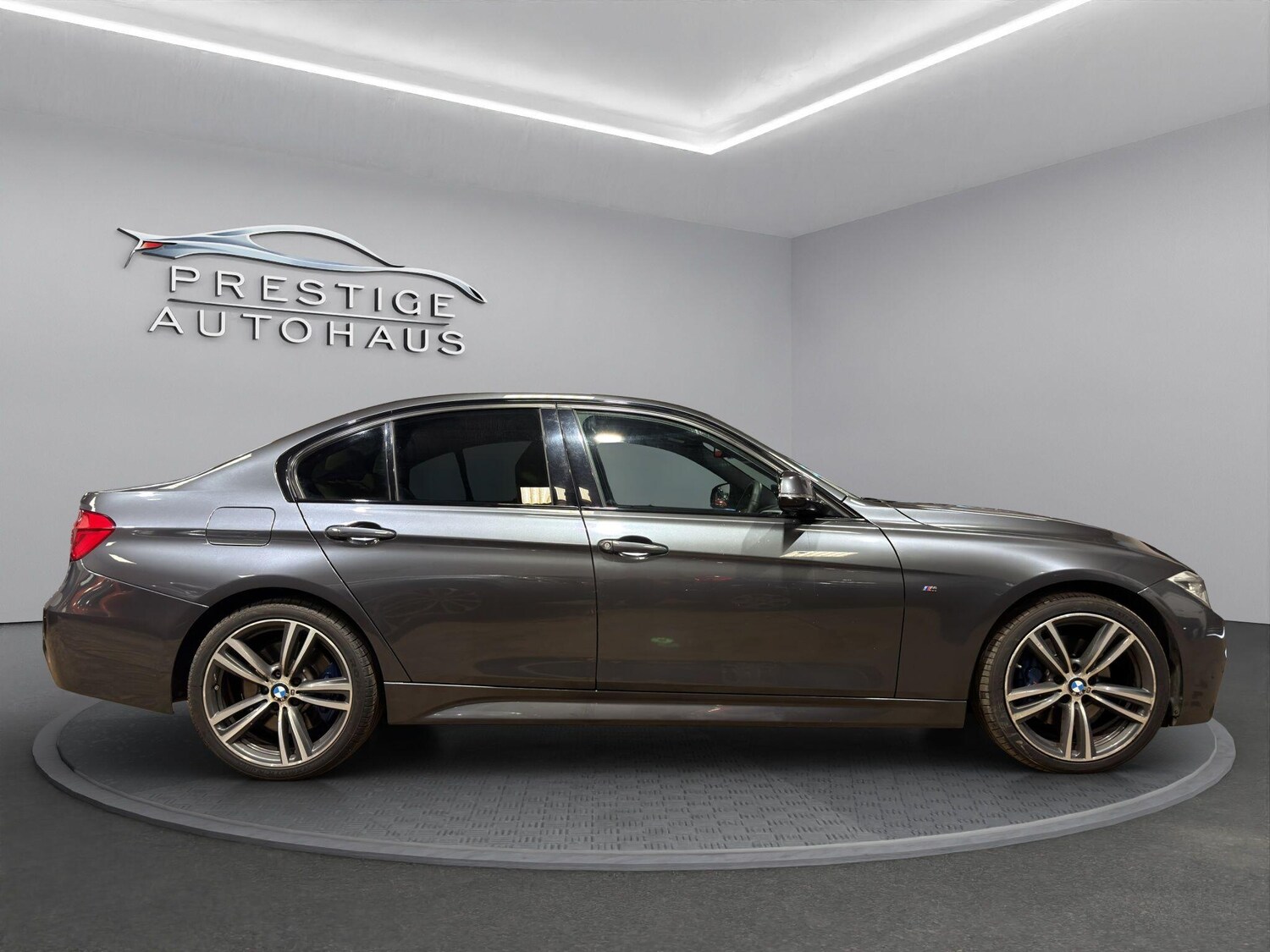 Used BMW 3 Series 2016 for sale - 77764020: Photo 5