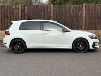 Used Volkswagen Golf 2017 for sale - 77960086: Photo