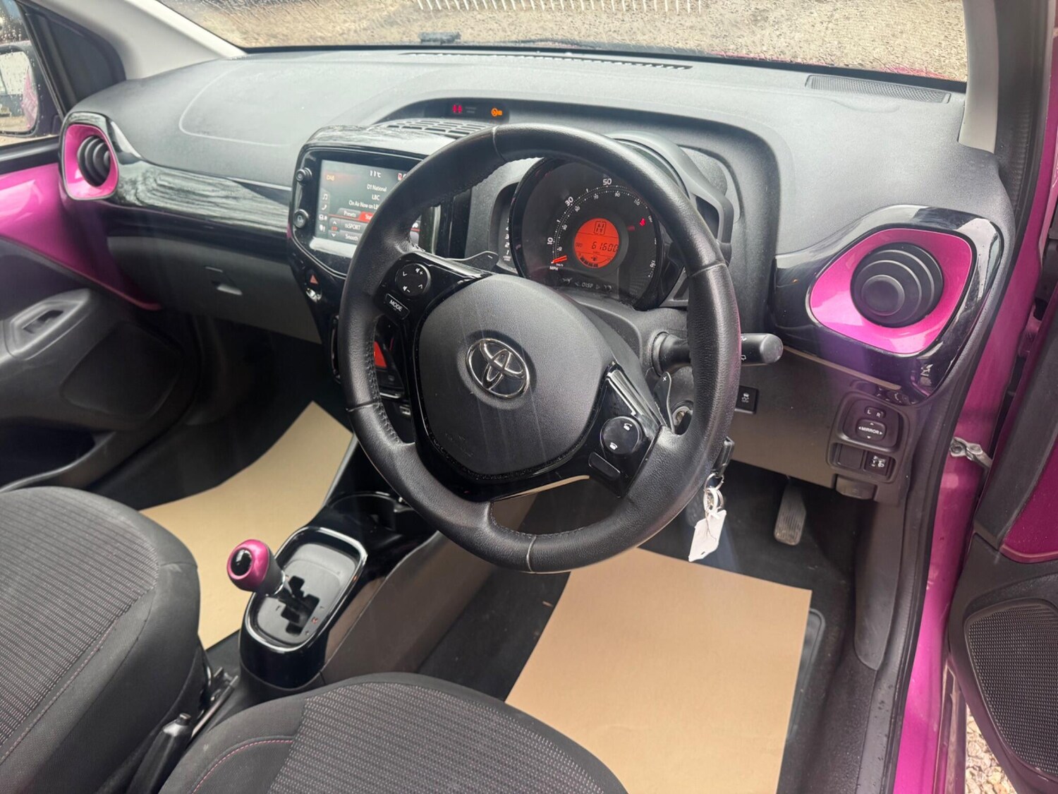 Used Toyota AYGO 2018 for sale - 77762511: Photo 10