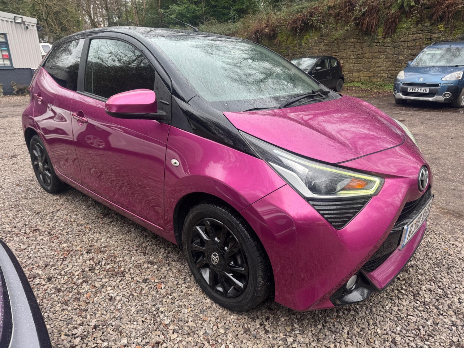 Used Toyota AYGO 2018 for sale - 77762511: Photo 2