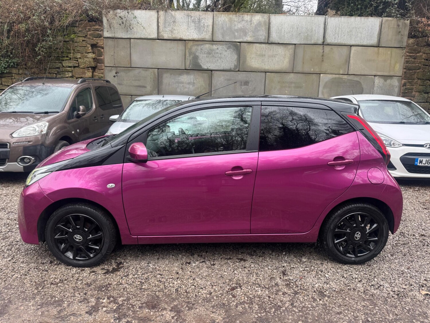 Used Toyota AYGO 2018 for sale - 77762511: Photo 3