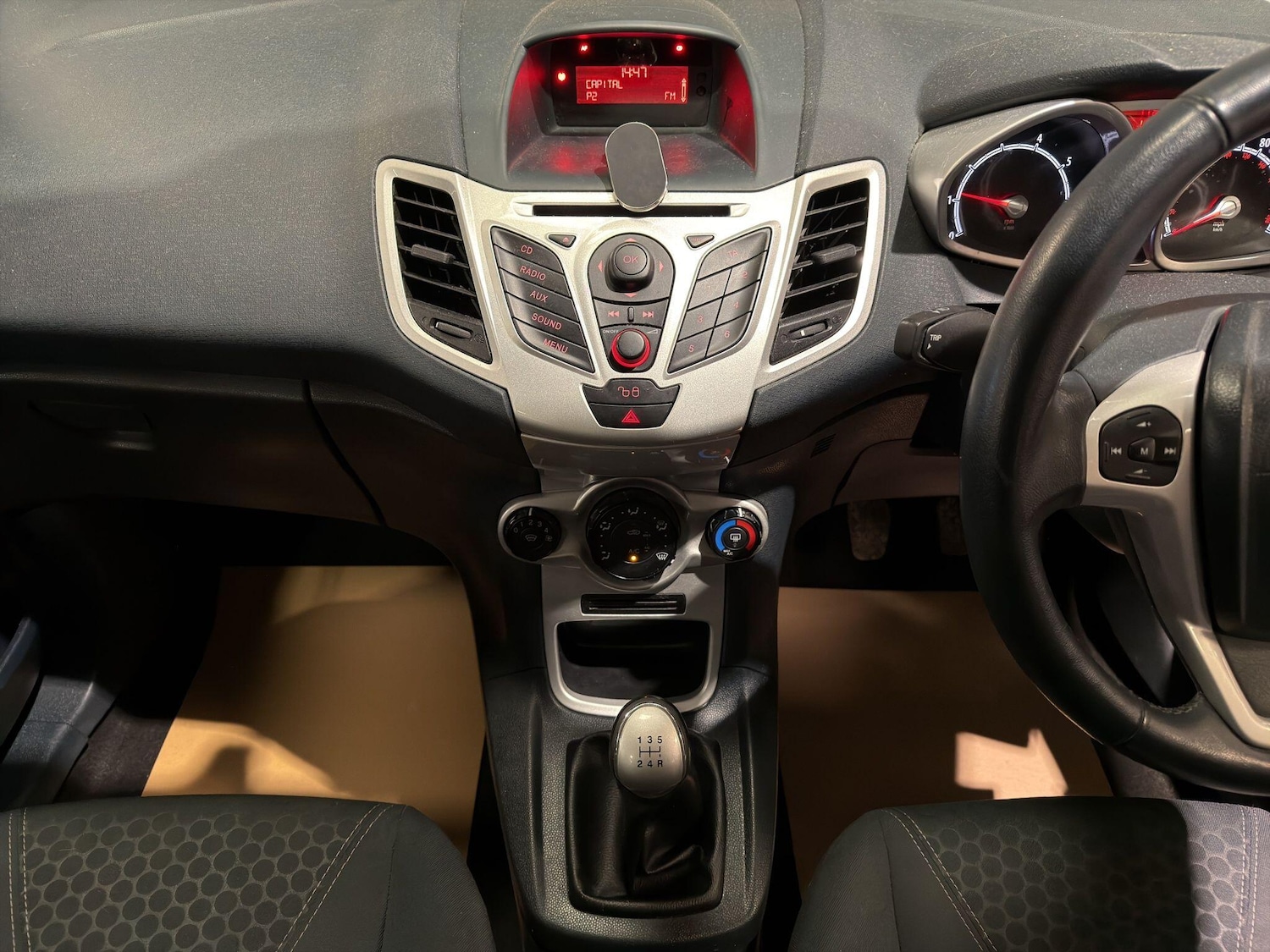 Used Ford Fiesta 2012 for sale - 77799873: Photo 18