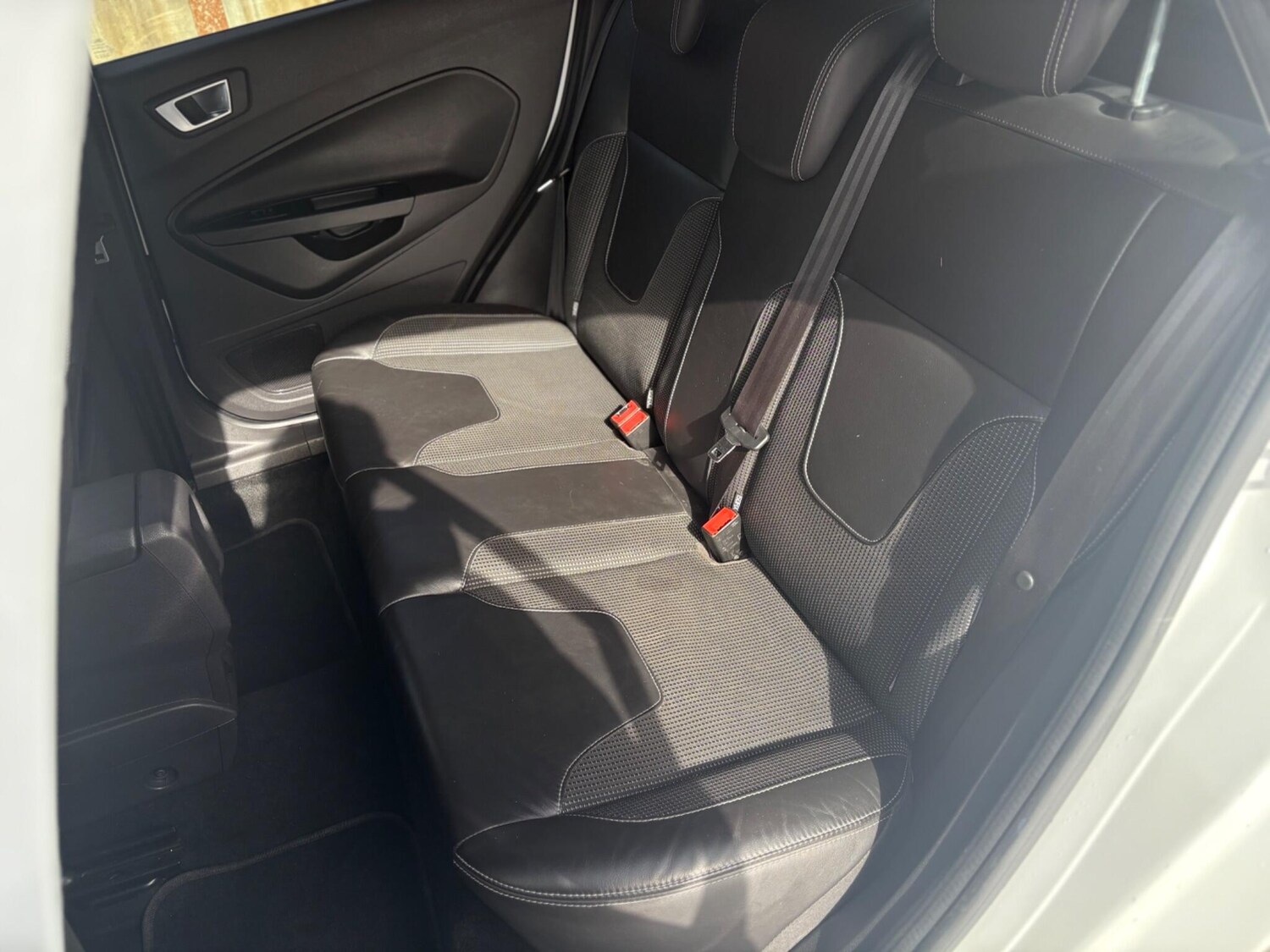 Used Ford Fiesta 2014 for sale - 78059936: Photo 17