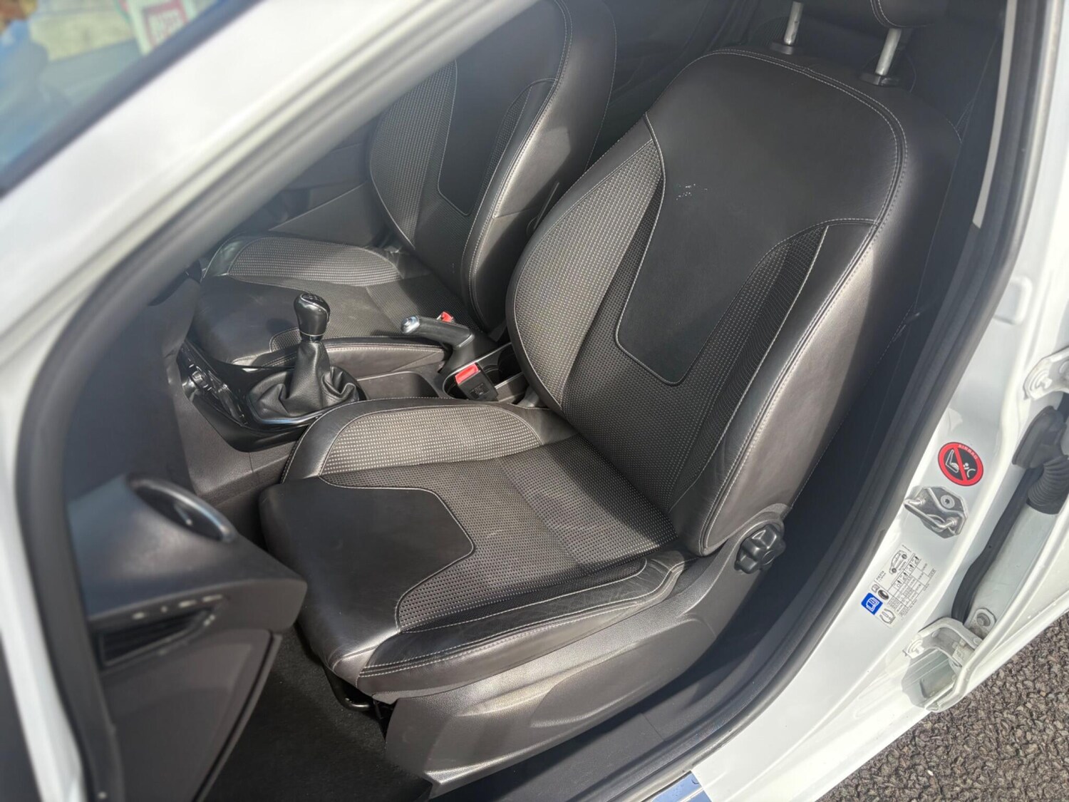 Used Ford Fiesta 2014 for sale - 78059936: Photo 20