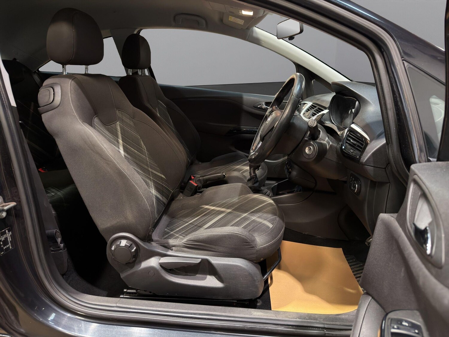 Used Vauxhall Corsa 2016 for sale - 77989413: Photo 10