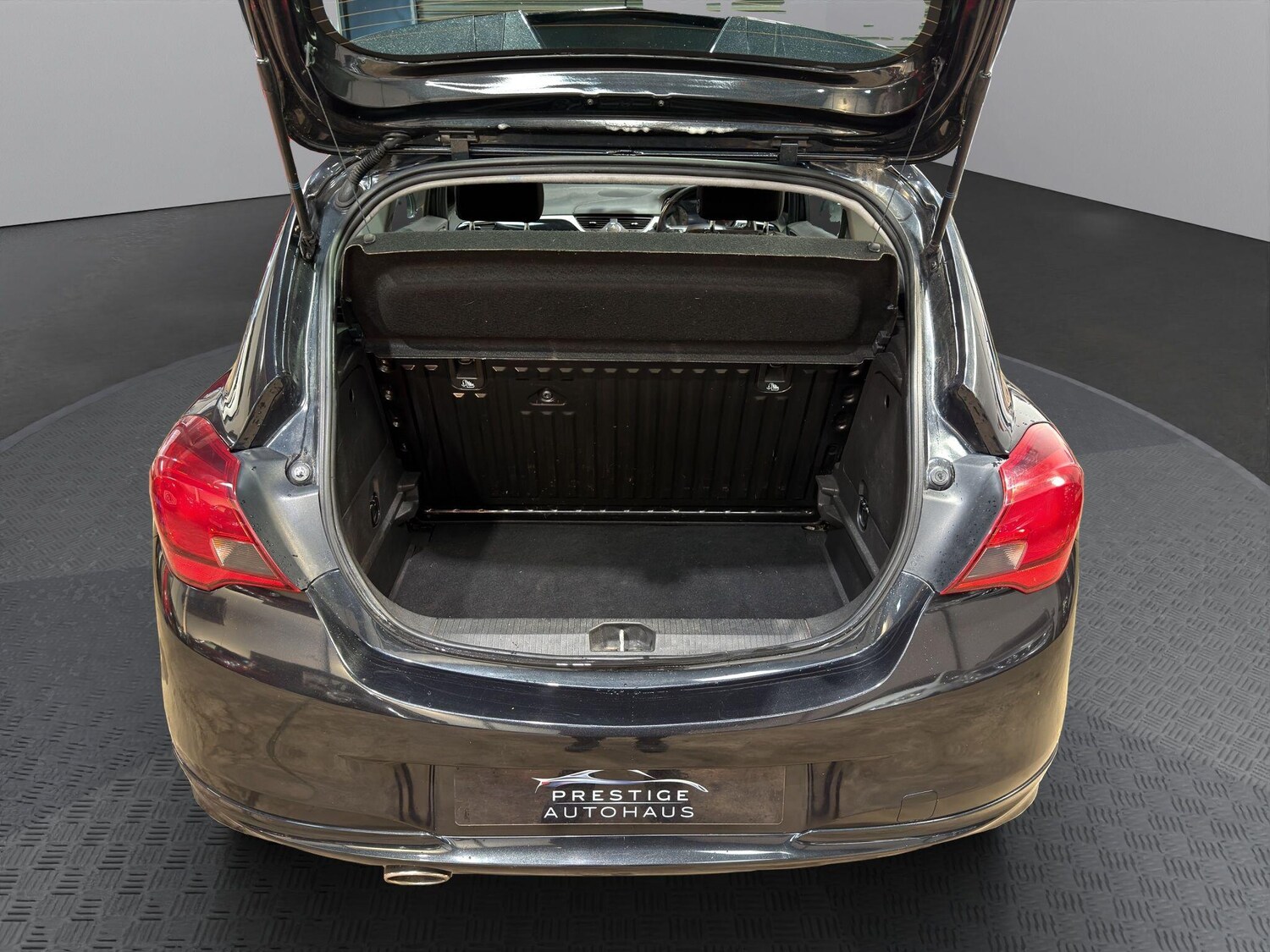 Used Vauxhall Corsa 2016 for sale - 77989413: Photo 12