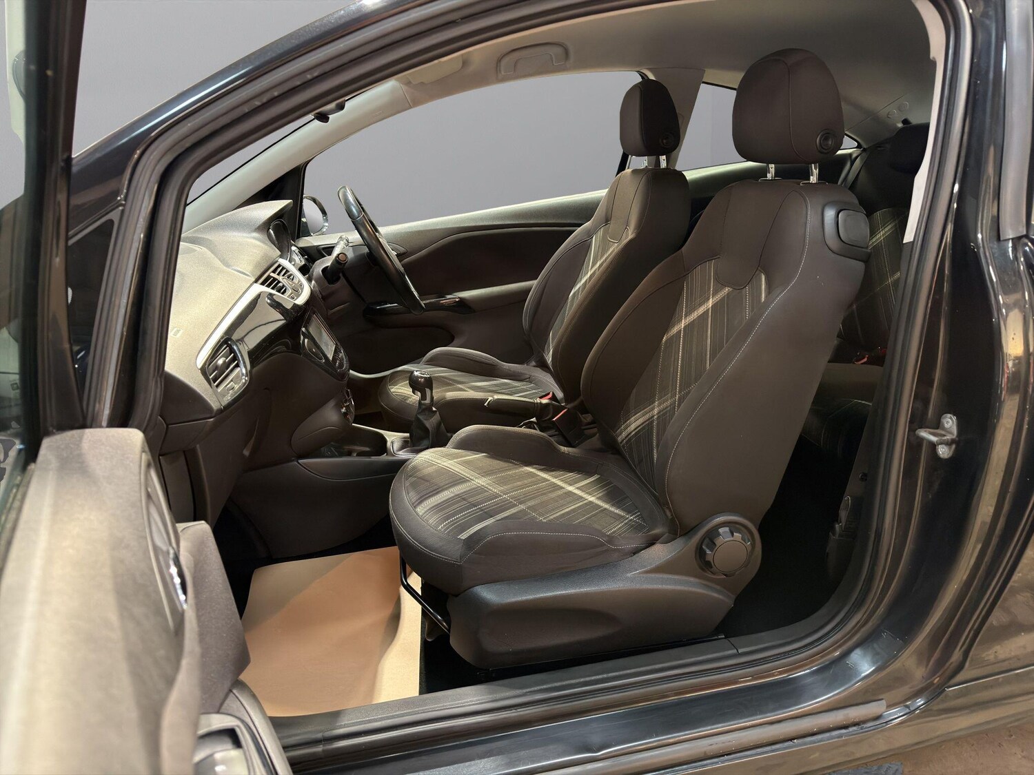 Used Vauxhall Corsa 2016 for sale - 77989413: Photo 13