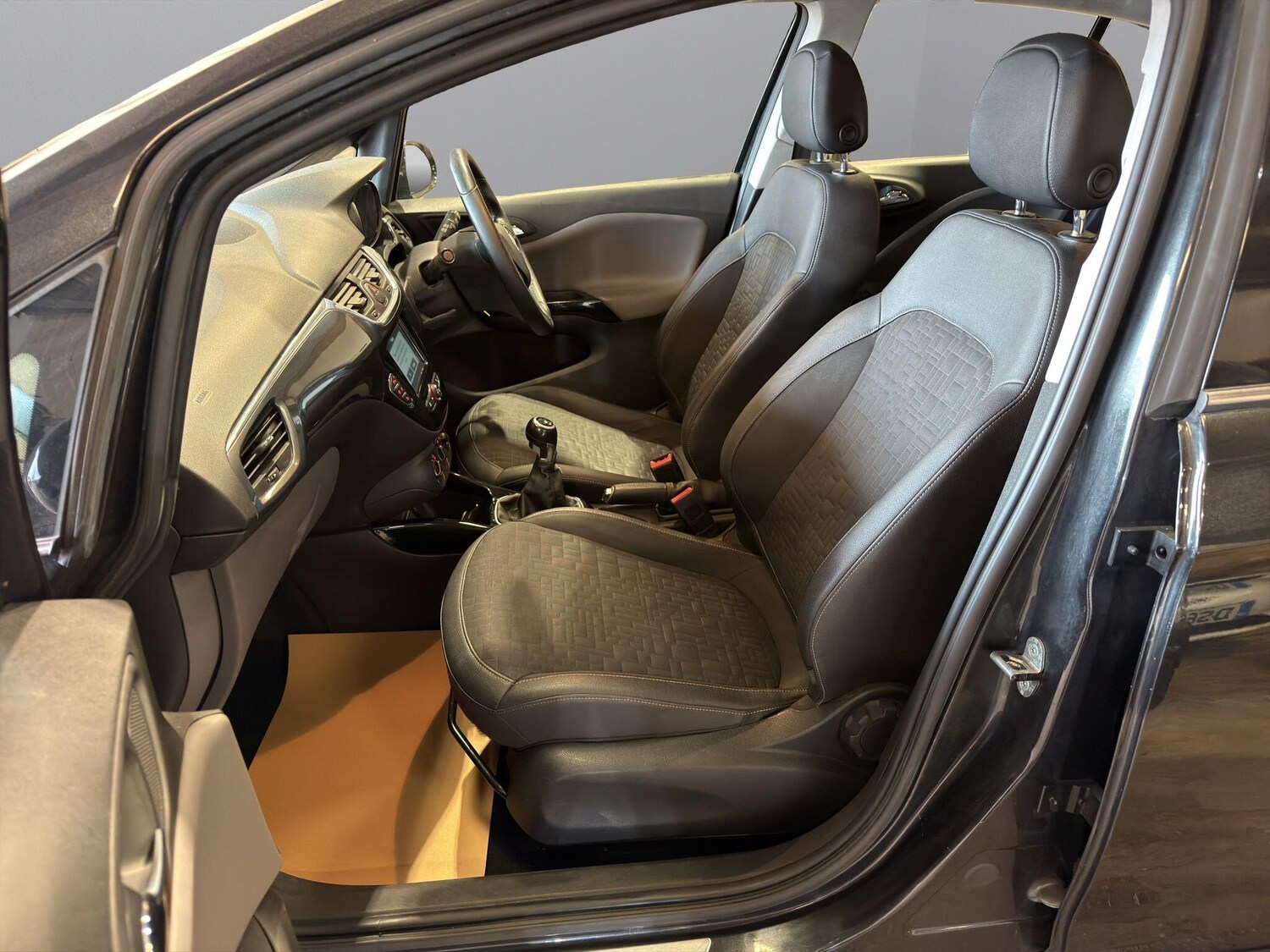 Used Vauxhall Corsa 2016 for sale - 77952078: Photo 13