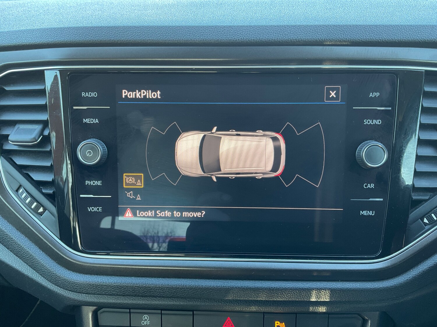 Used Volkswagen T-Roc 2018 for sale - 77946261: Photo 19