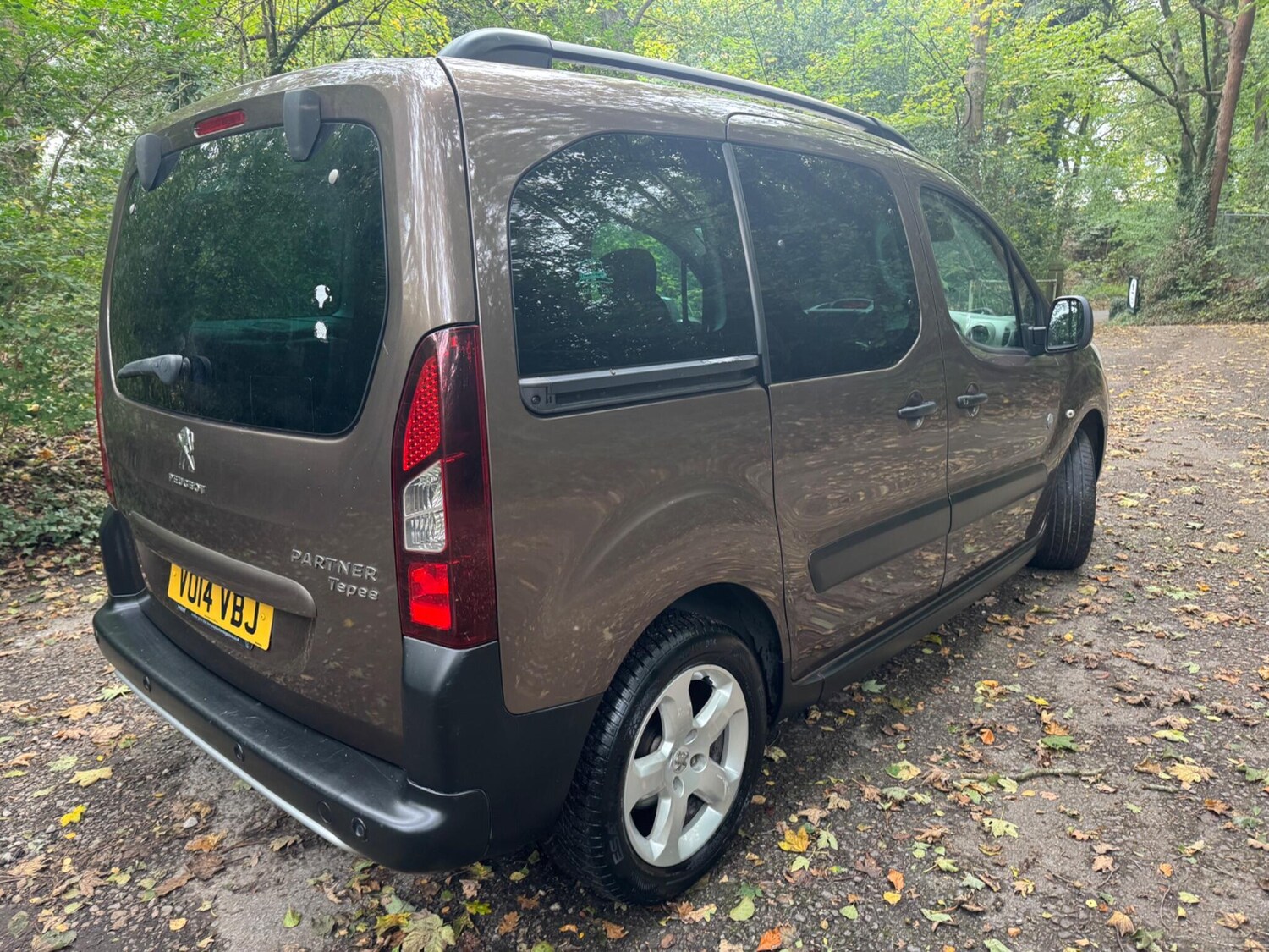 Used Peugeot Partner Tepee 2014 for sale - 77762546: Photo 12