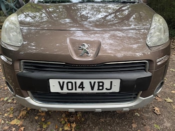 Used Peugeot Partner Tepee 2014 for sale - 77762546: Photo