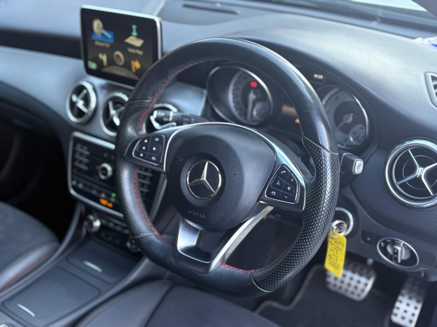 Used Mercedes-Benz GLA 2016 for sale - 77942445: Photo 11