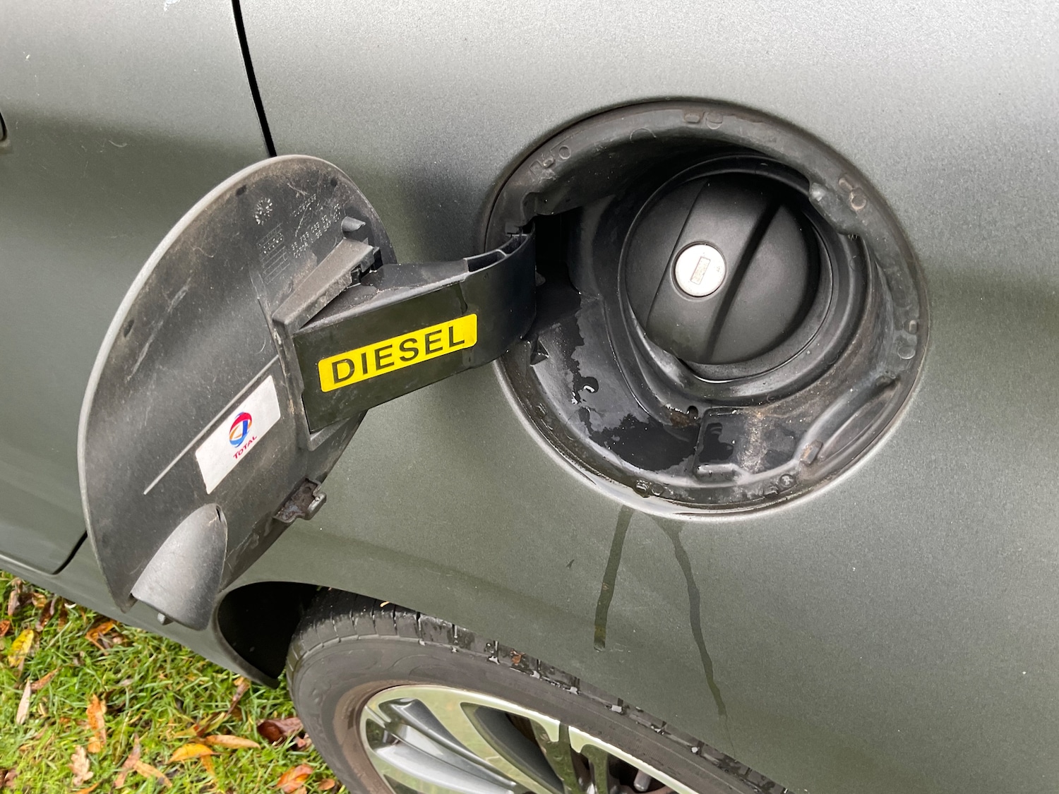 Used Peugeot 208 2015 for sale - 77927670: Photo 5