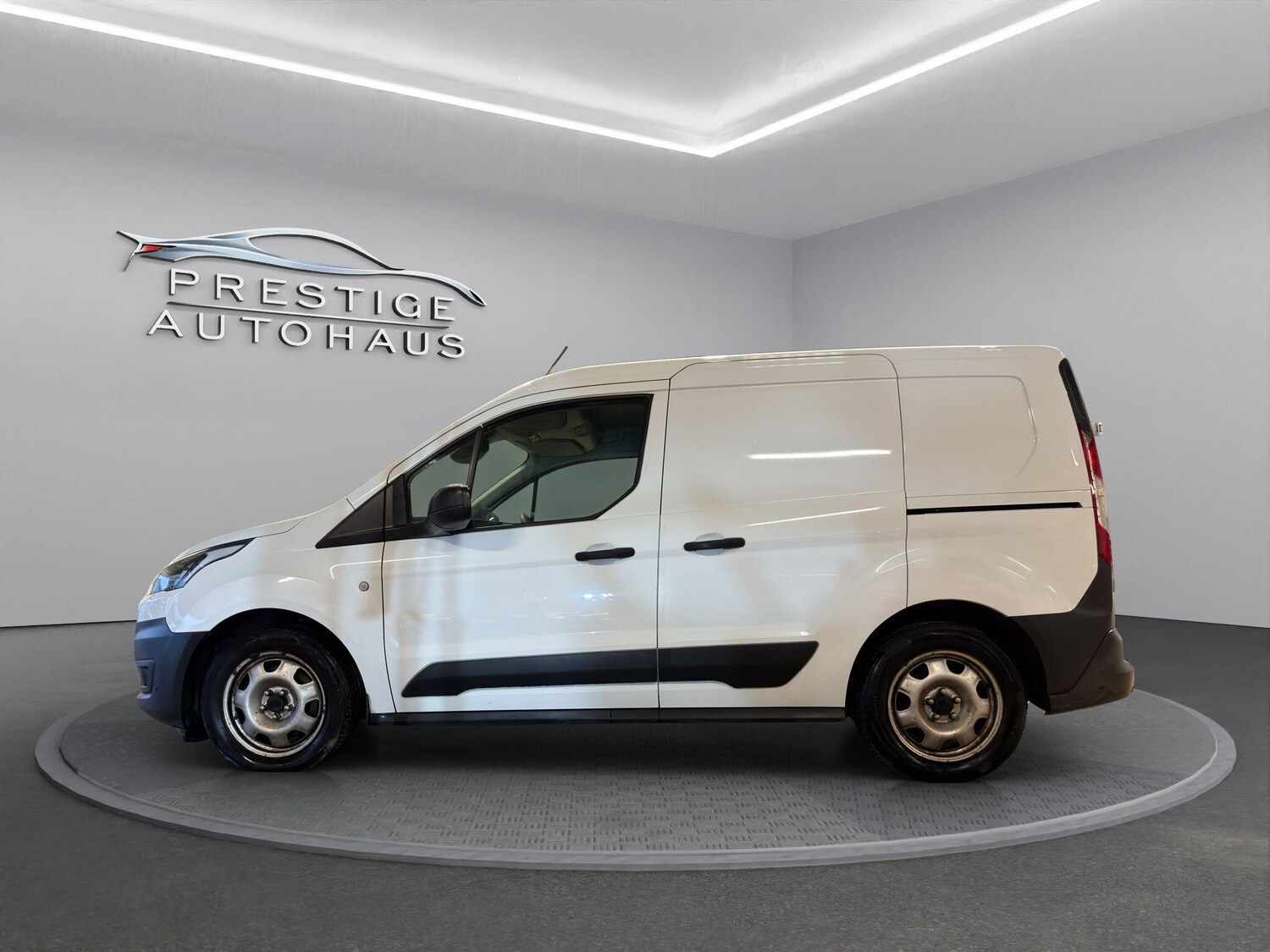 Used Ford Transit Connect 2020 for sale - 77764026: Photo 9