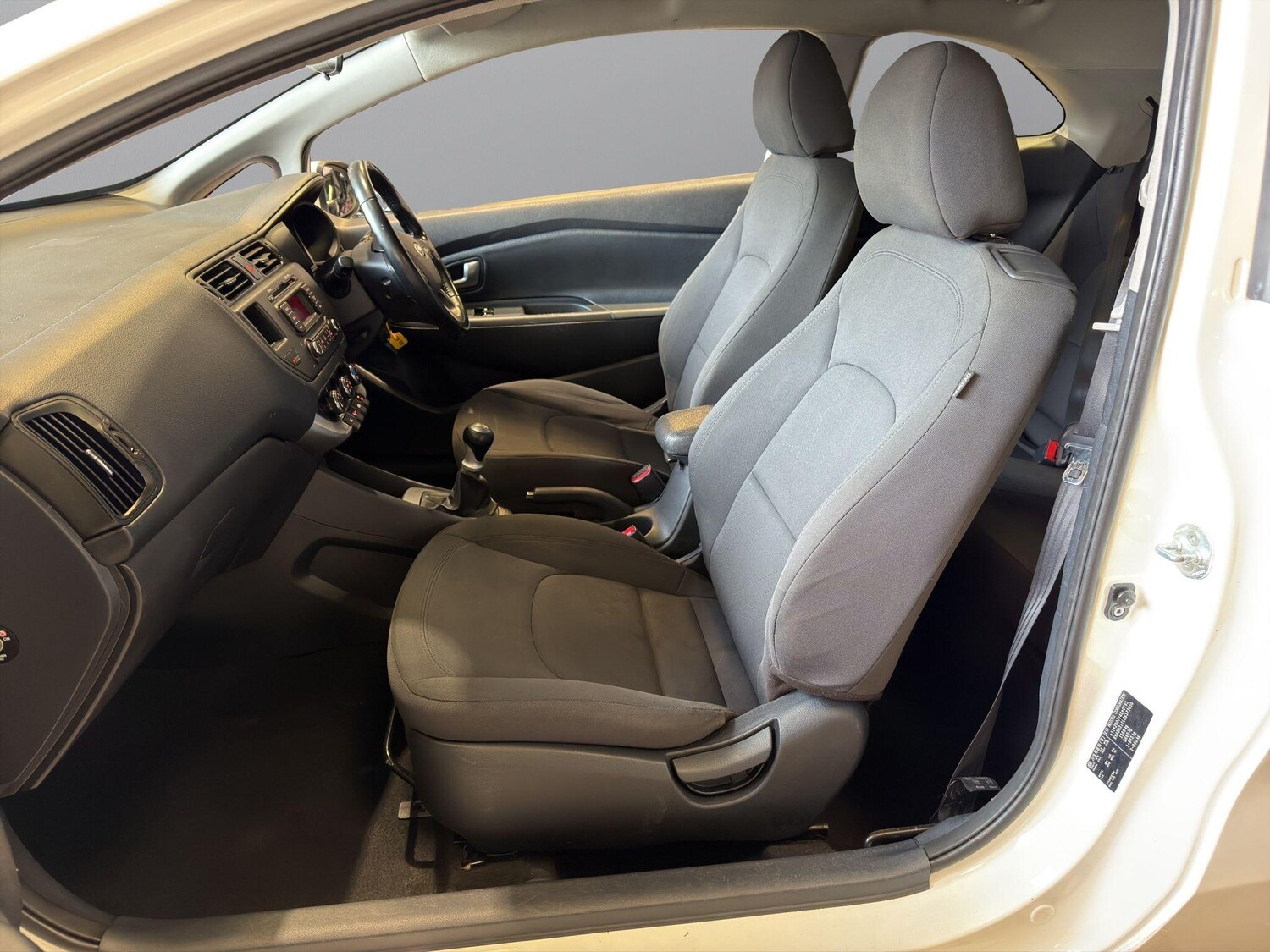 Used Kia Rio 2014 for sale - 77764031: Photo 15