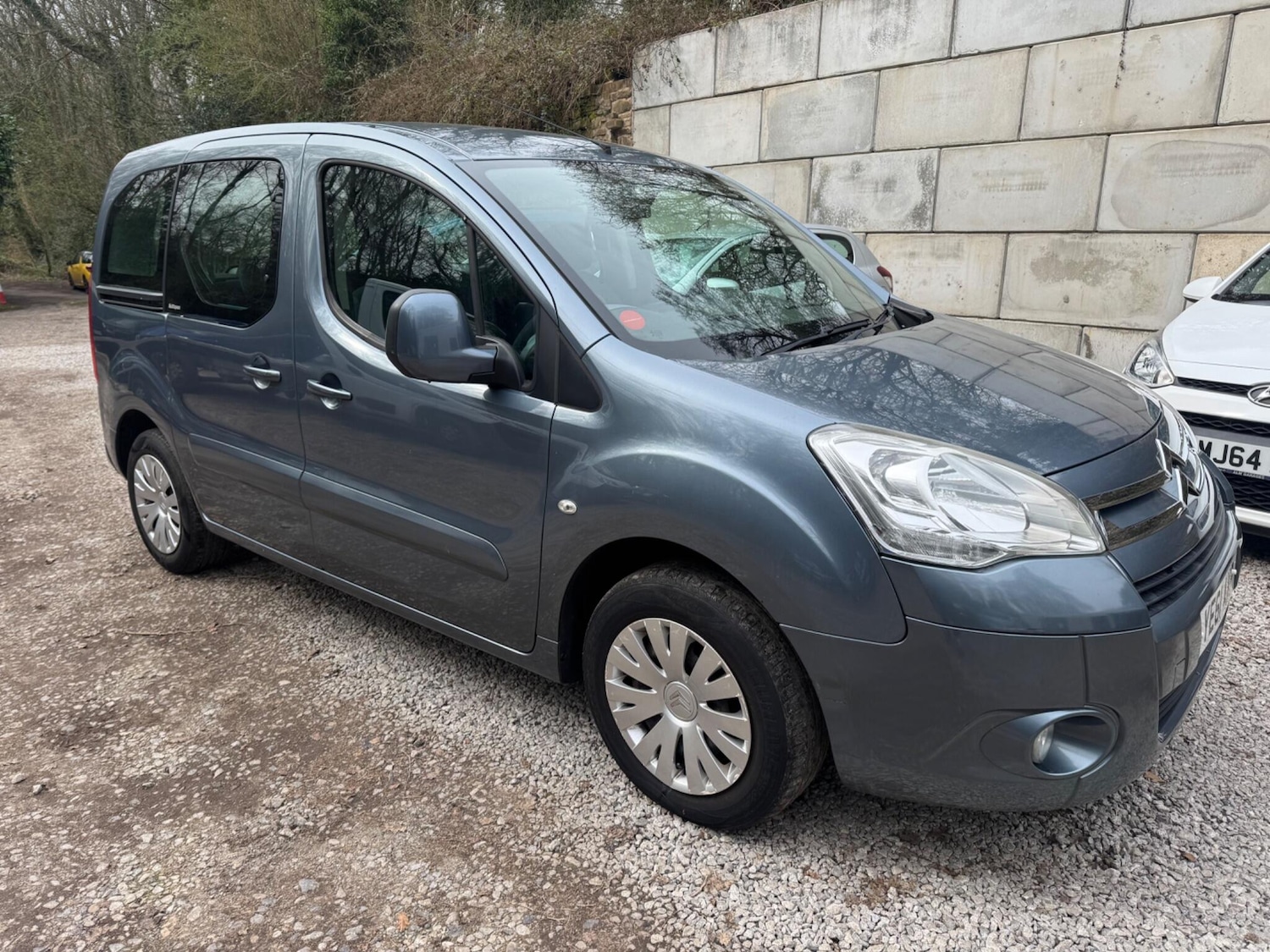 Used Citroen Berlingo 2012 for sale - 77995181: Photo 2