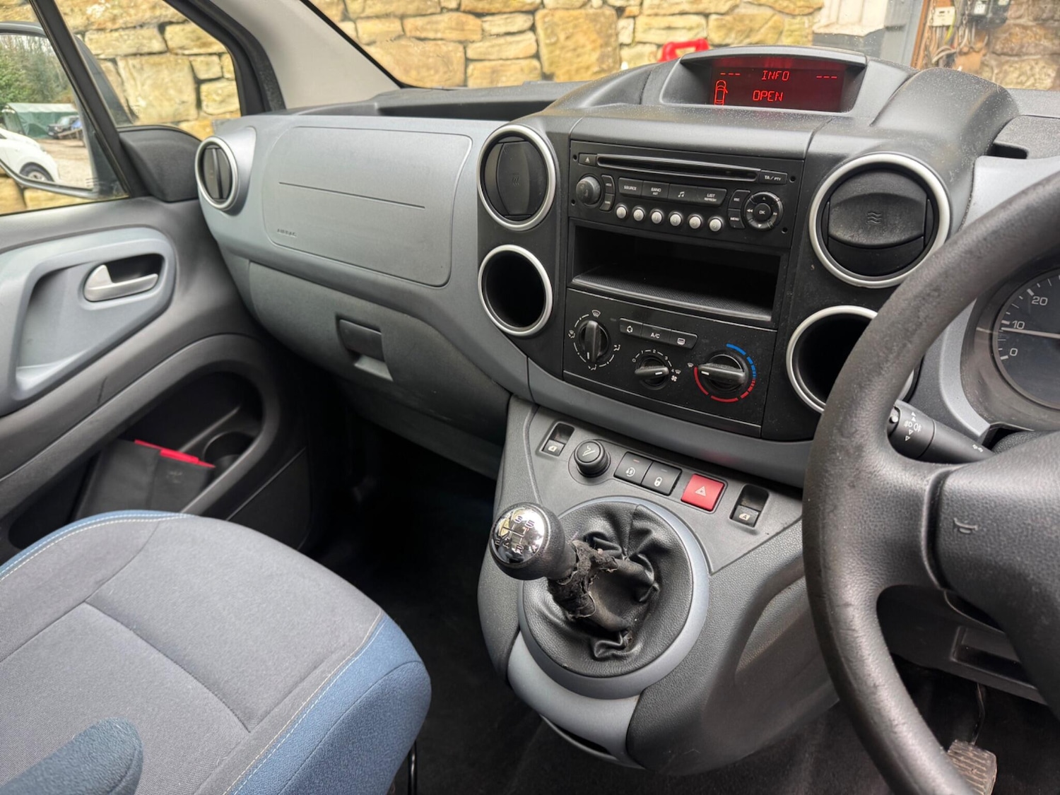 Used Citroen Berlingo 2012 for sale - 77995181: Photo 9