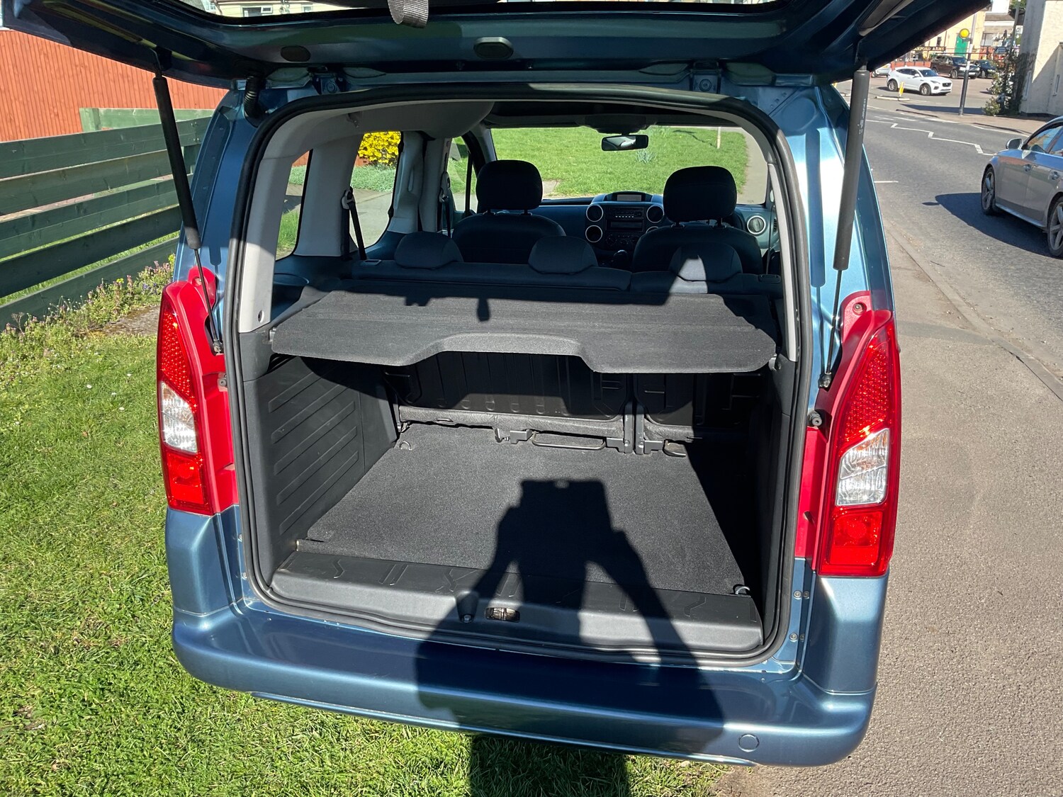 Used Peugeot Partner Tepee 2012 for sale - 77946260: Photo 5