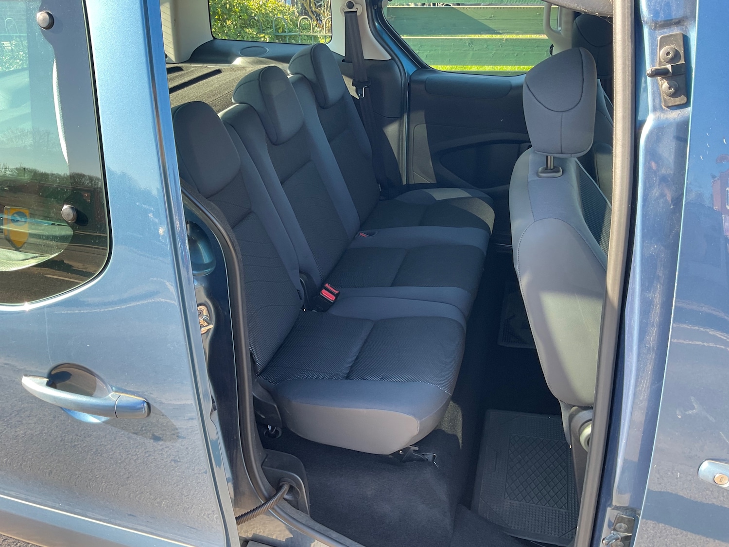 Used Peugeot Partner Tepee 2012 for sale - 77946260: Photo 8