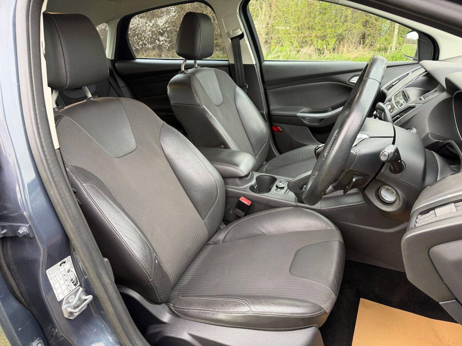 Used Ford Focus 2011 for sale - 78022408: Photo 19