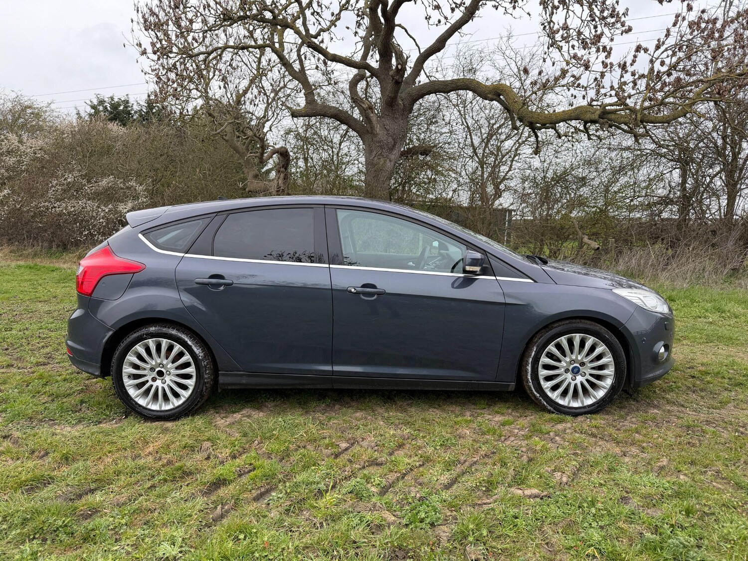 Used Ford Focus 2011 for sale - 78022408: Photo 5