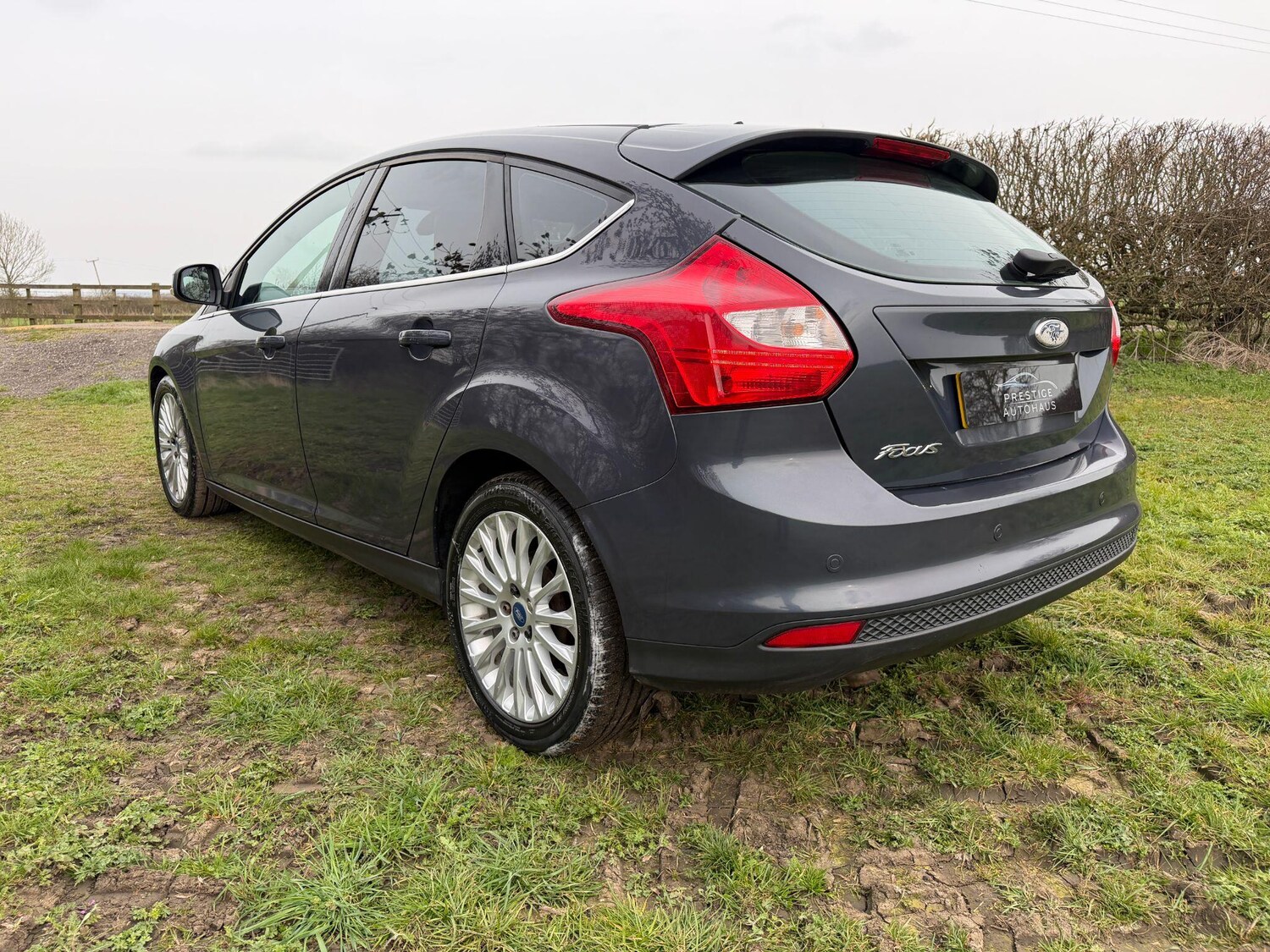 Used Ford Focus 2011 for sale - 78022408: Photo 9