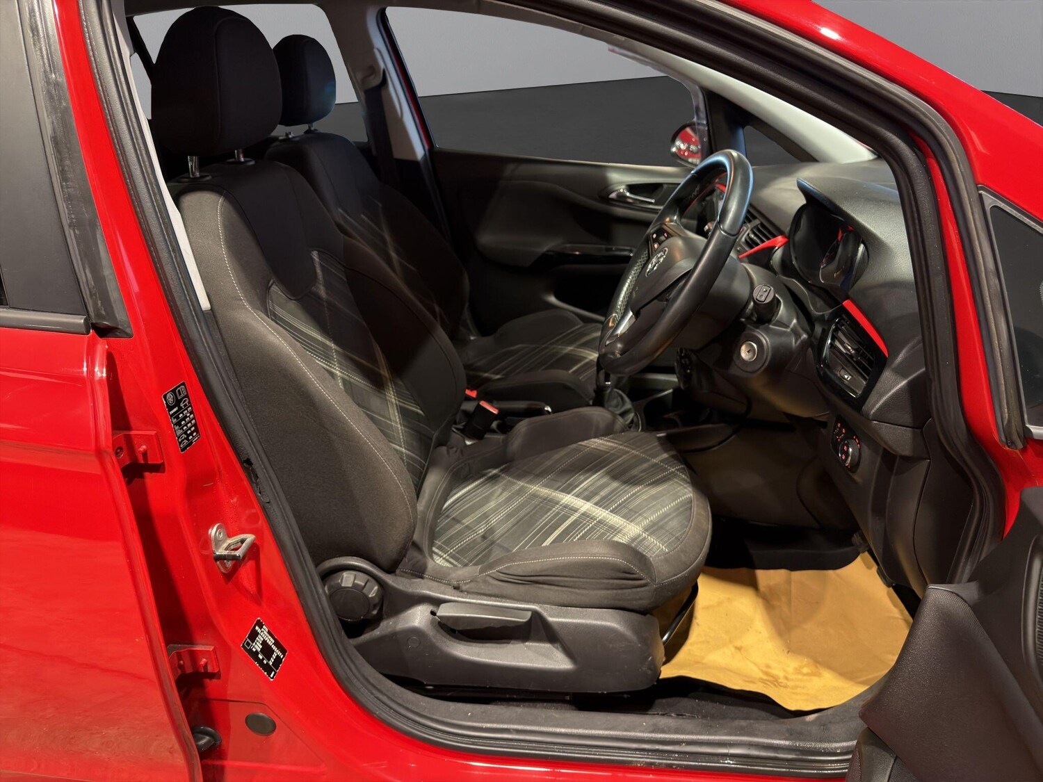 Used Vauxhall Corsa 2015 for sale - 77764011: Photo 12